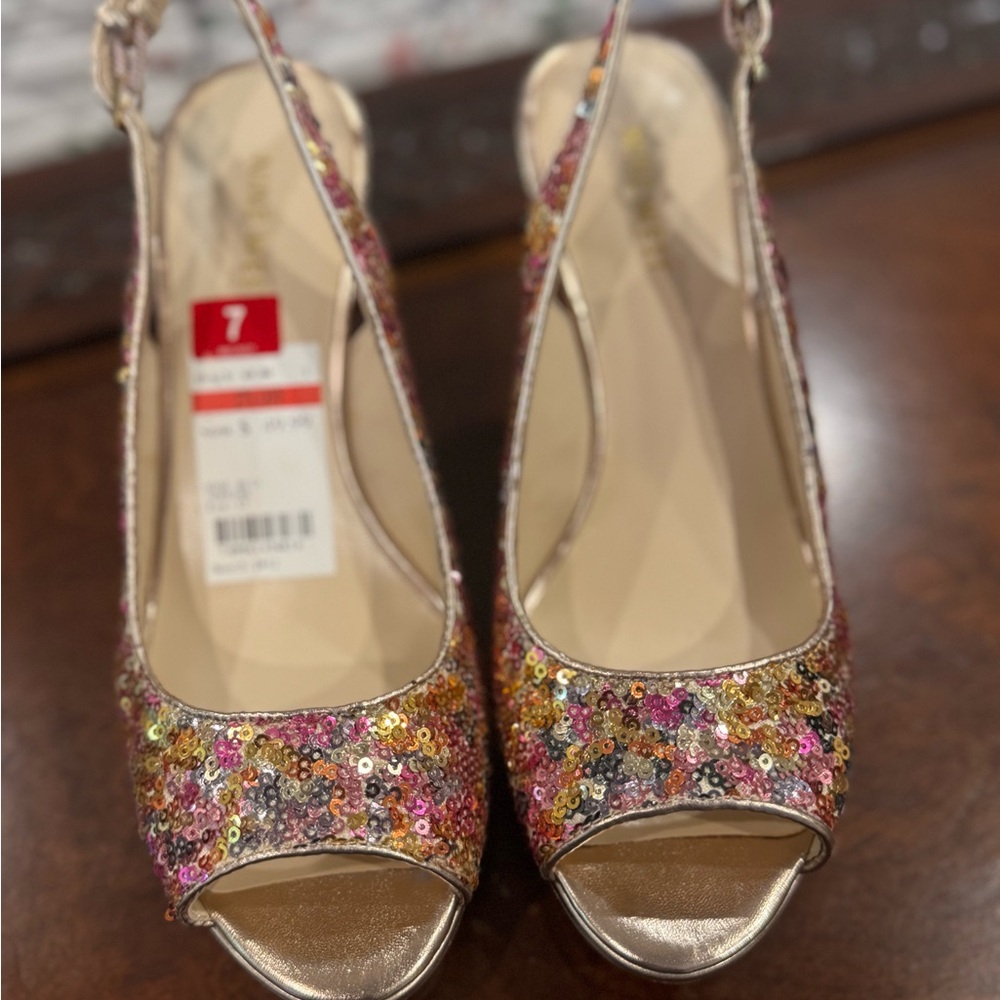 NWT Nine West Sequin Slingback Peep Toe Heels